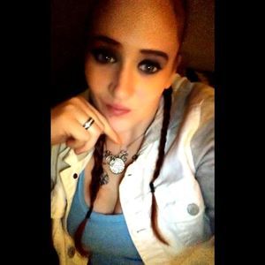 Meet your Posher, Paige